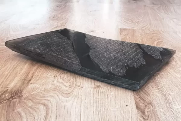 Czy mokre drewno nadaje się do żywicy epoksydowej?