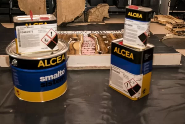 Szlifowanie blatu po wyjęciu z formy