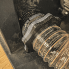 Magnetyczne złącze do odciągu trocin i wiórów