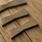 MOSIĘŻNE Muszki - kokardki do blatów drewnianych