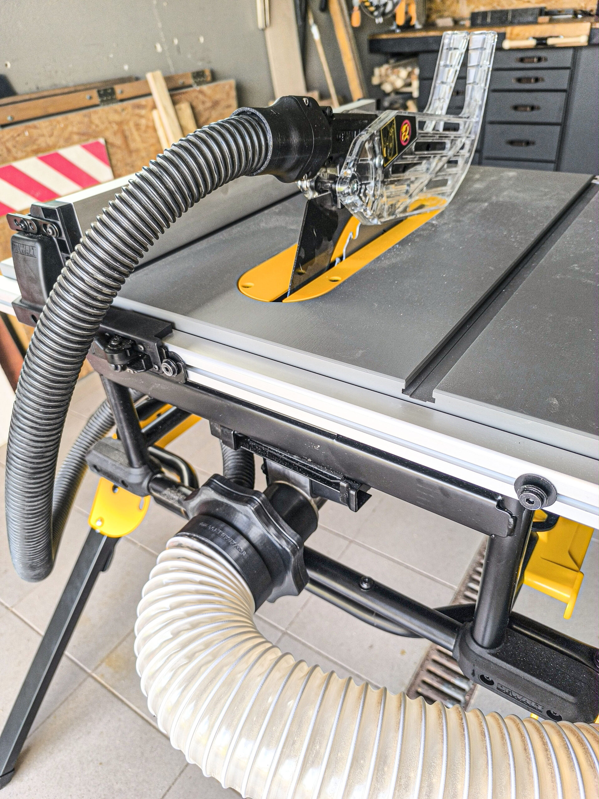 adapter Do Osłony Górnej Dewalt Dwe 7492. Przyłącze Węża Odkurzacza Warsztatowego, Skręcane.3